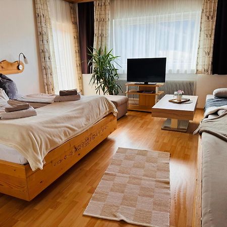 Apartamento Haus Voithofer Sankt Johann im Pongau Exterior foto