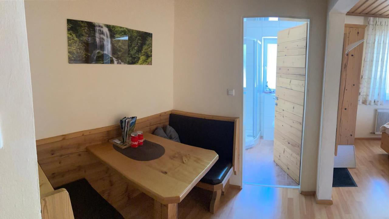 Apartamento Haus Voithofer Sankt Johann im Pongau Exterior foto