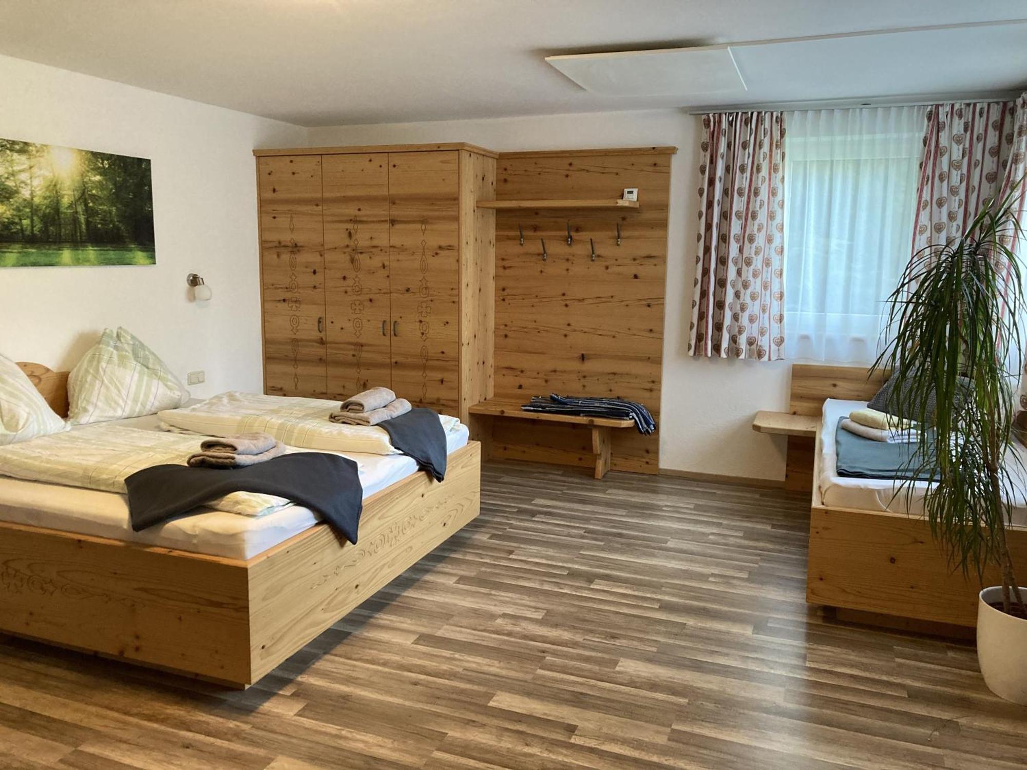 Apartamento Haus Voithofer Sankt Johann im Pongau Exterior foto