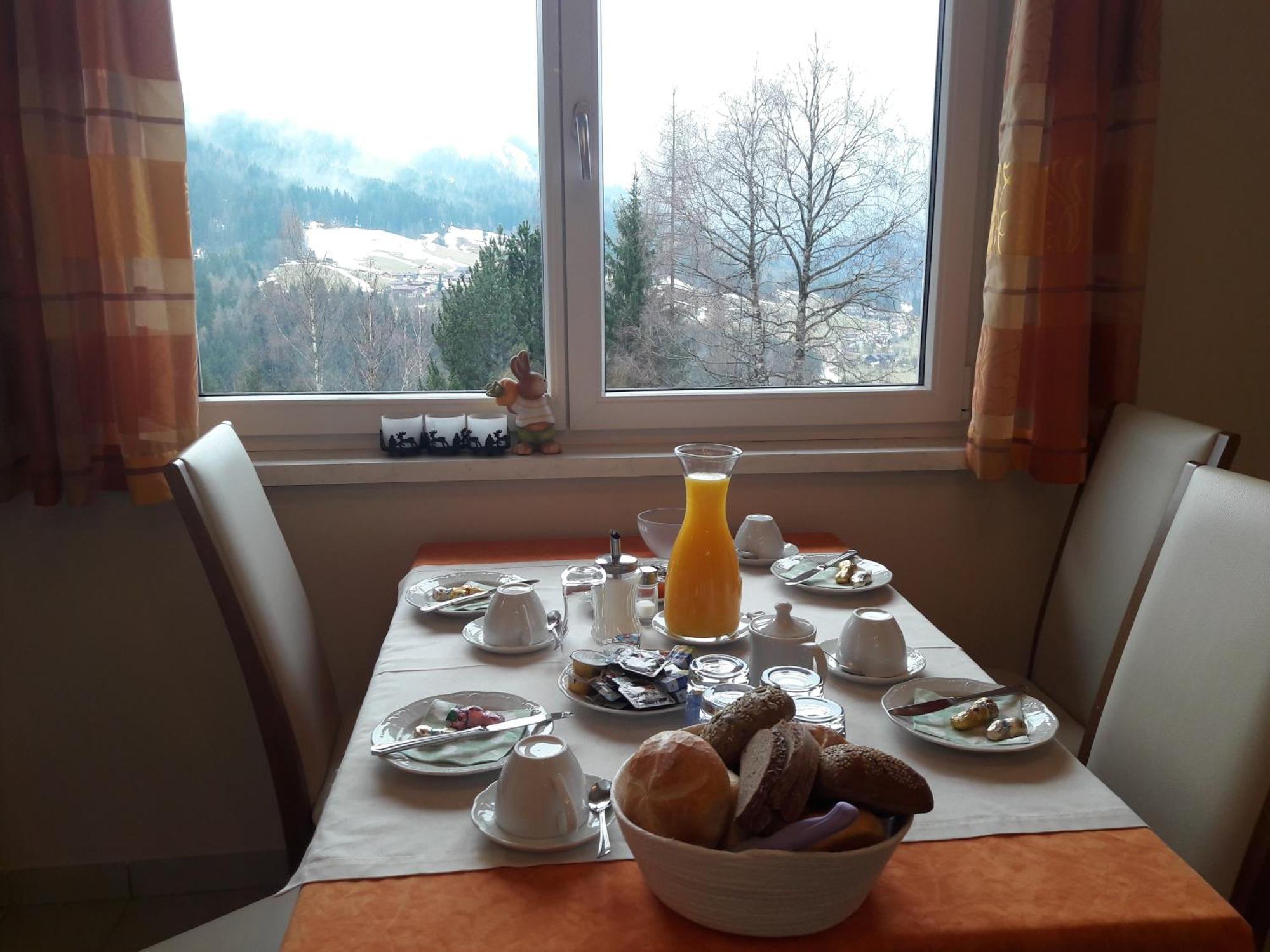 Apartamento Haus Voithofer Sankt Johann im Pongau Exterior foto